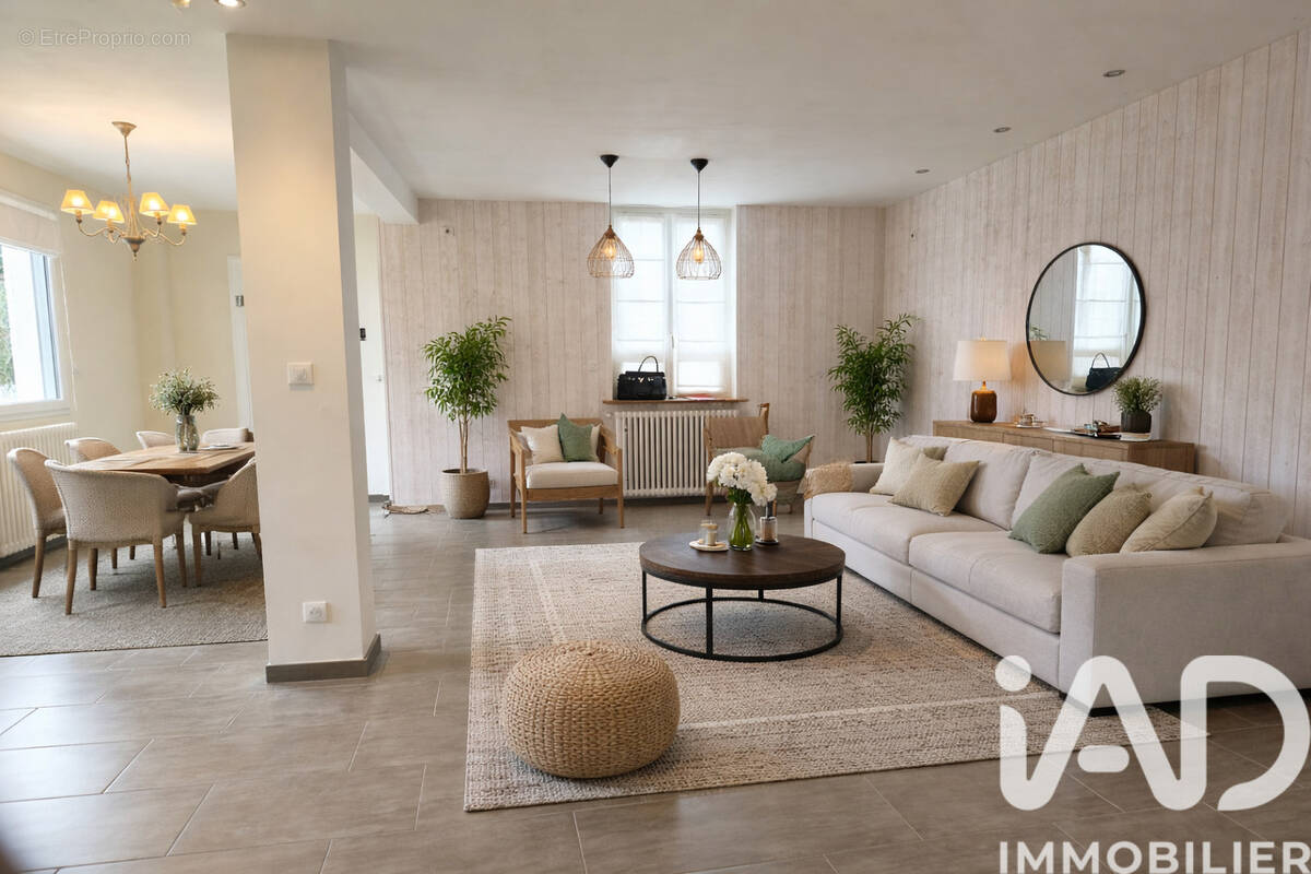 Photo 1 - Maison à VERNON