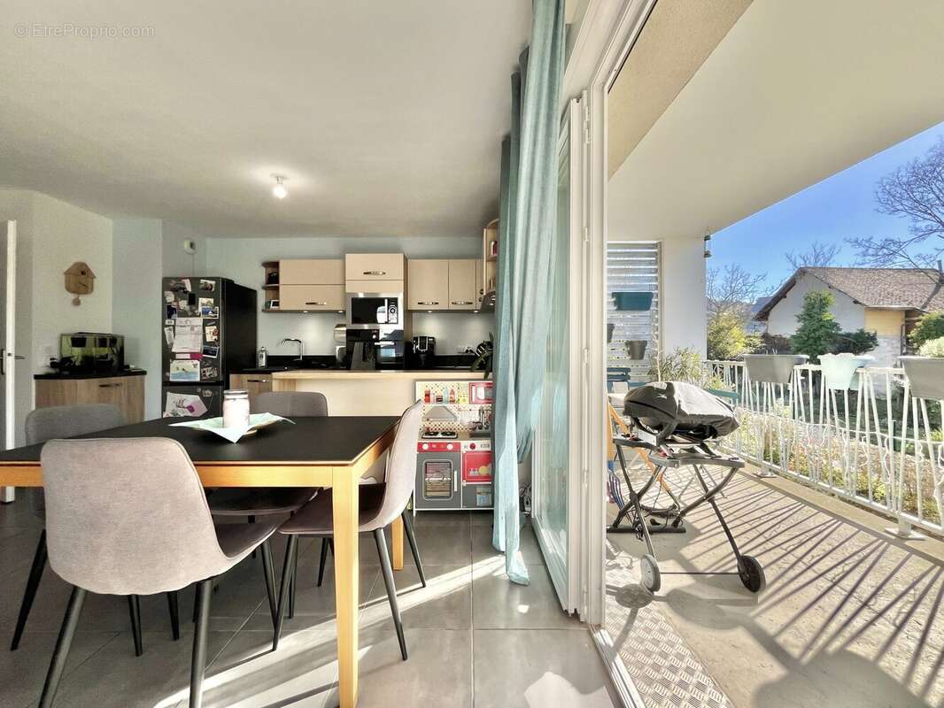 Appartement à COGNIN