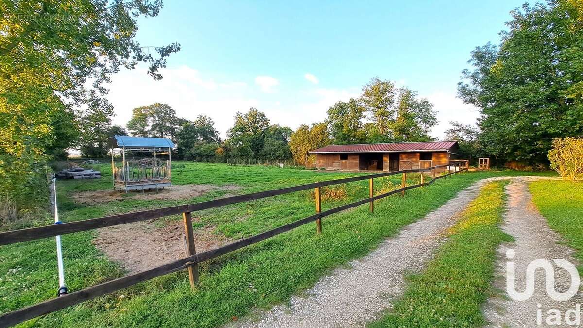 Photo 3 - Maison à UNVERRE