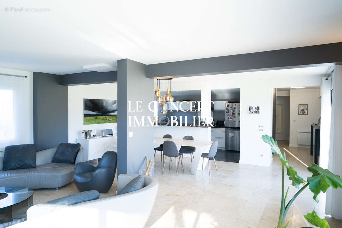 Maison à ARCANGUES