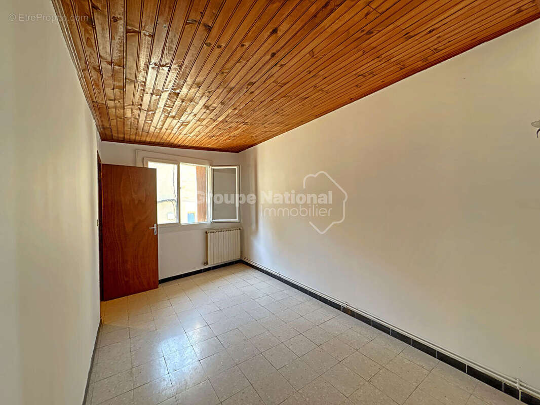 Mas de village 240 M² - piscine - garage - photo 11