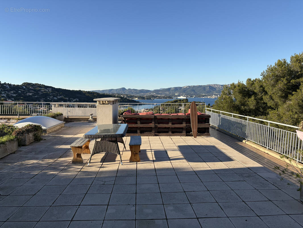 Appartement à SAINT-MANDRIER-SUR-MER