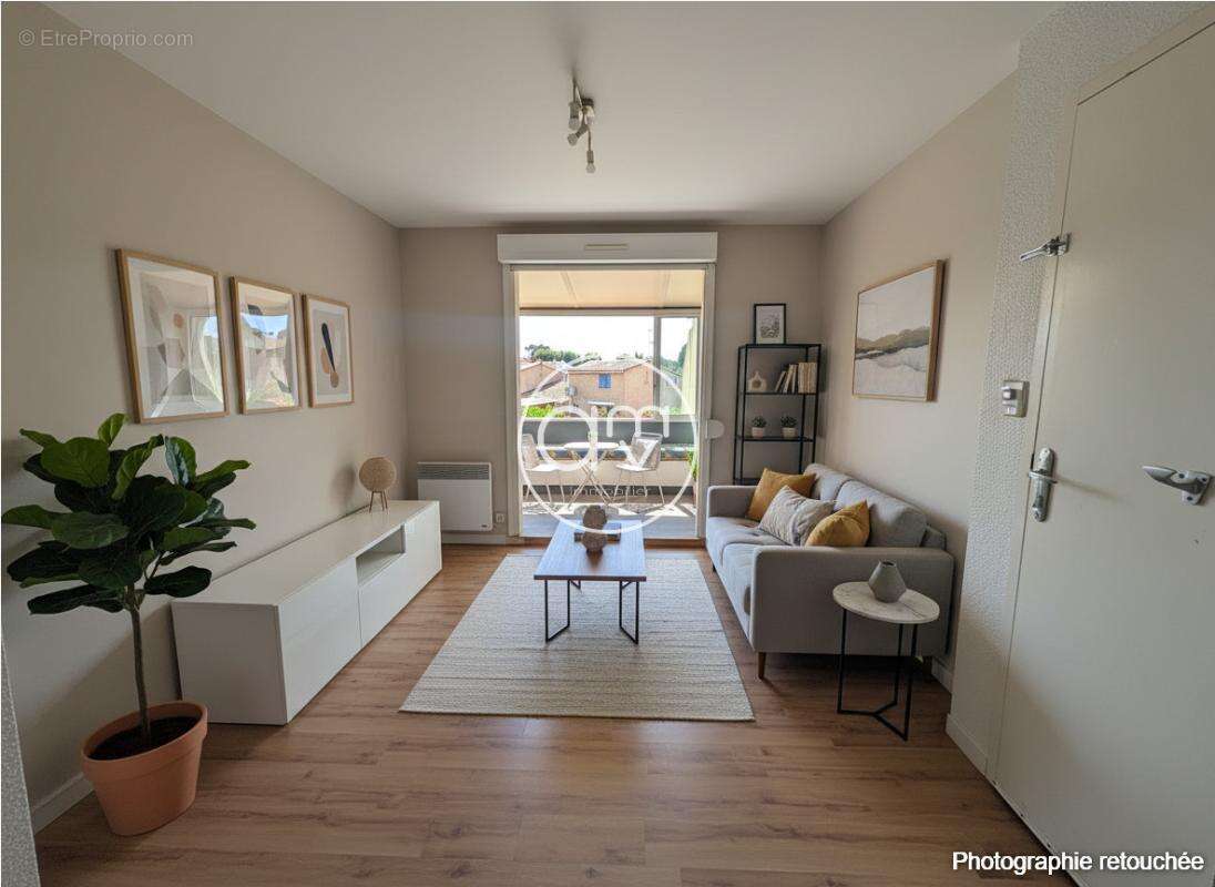Appartement à LA LONDE-LES-MAURES