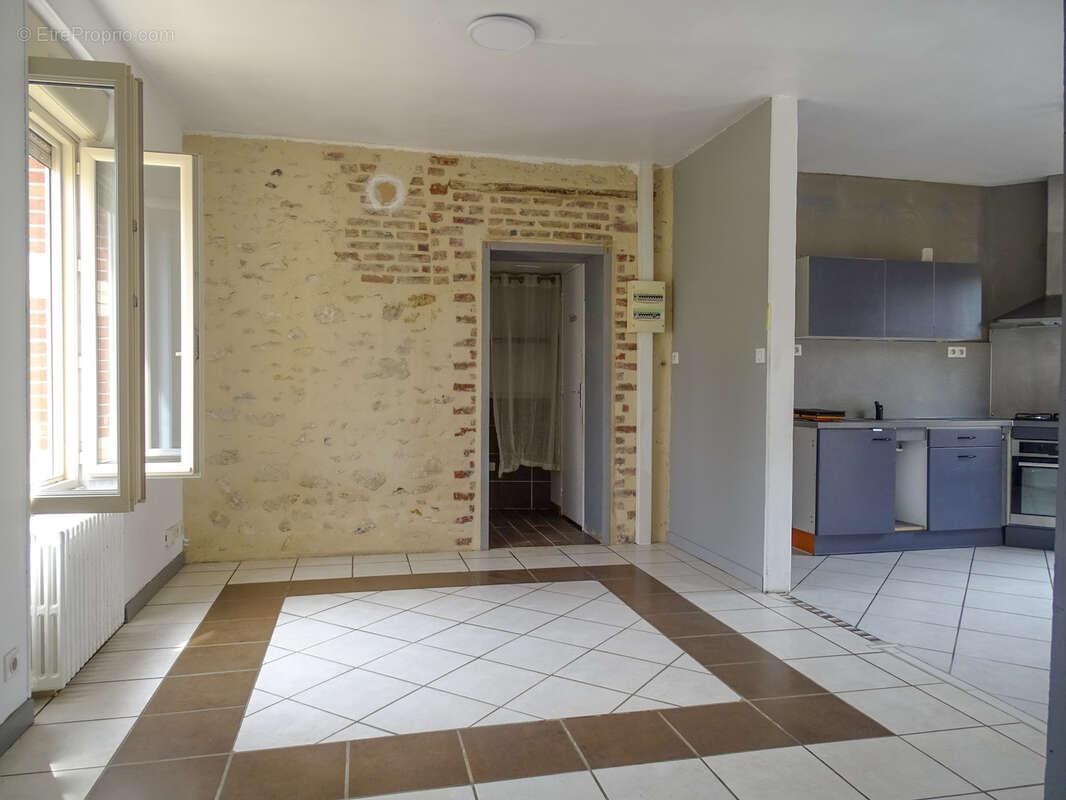 Maison en centre bourg - photo 8