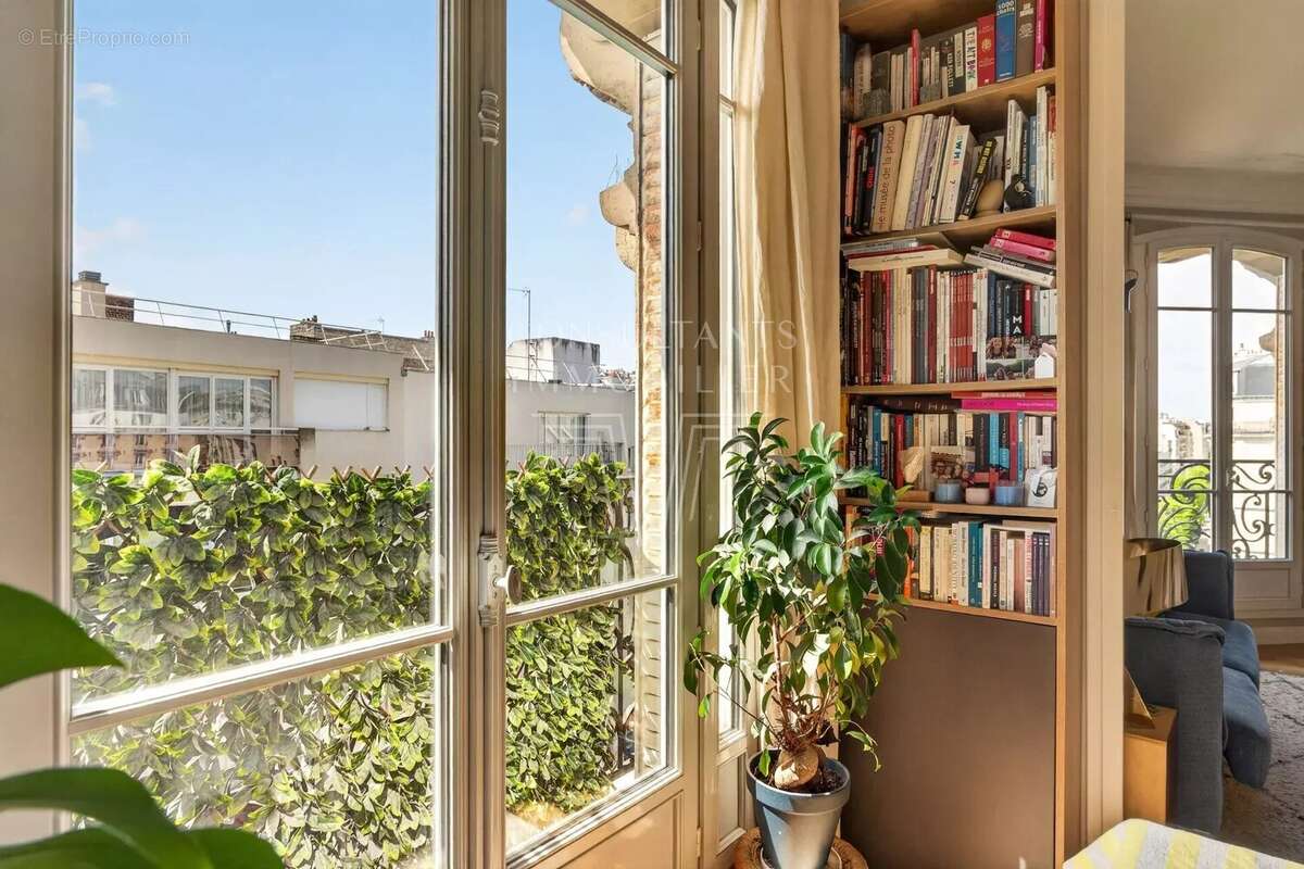 Appartement à LEVALLOIS-PERRET