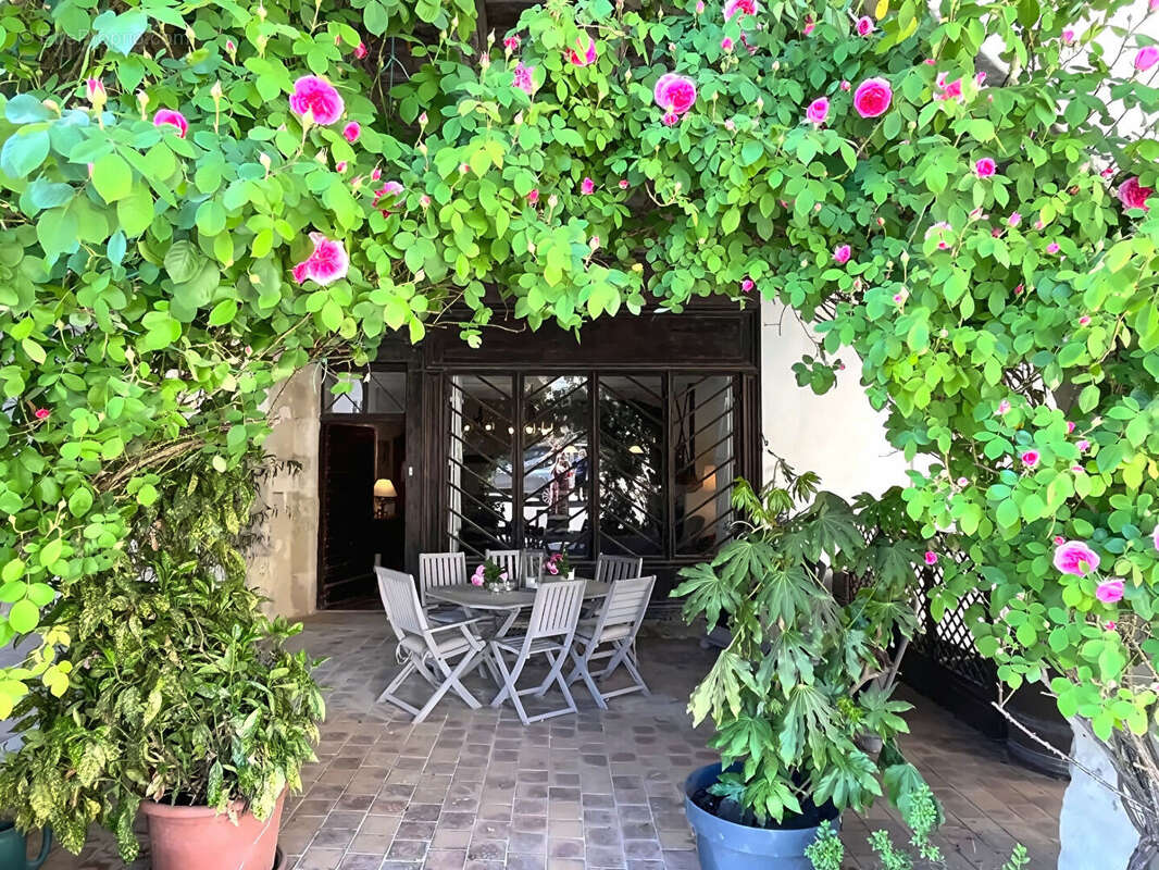 Belle Maison de Village du 14e siècle - photo 16