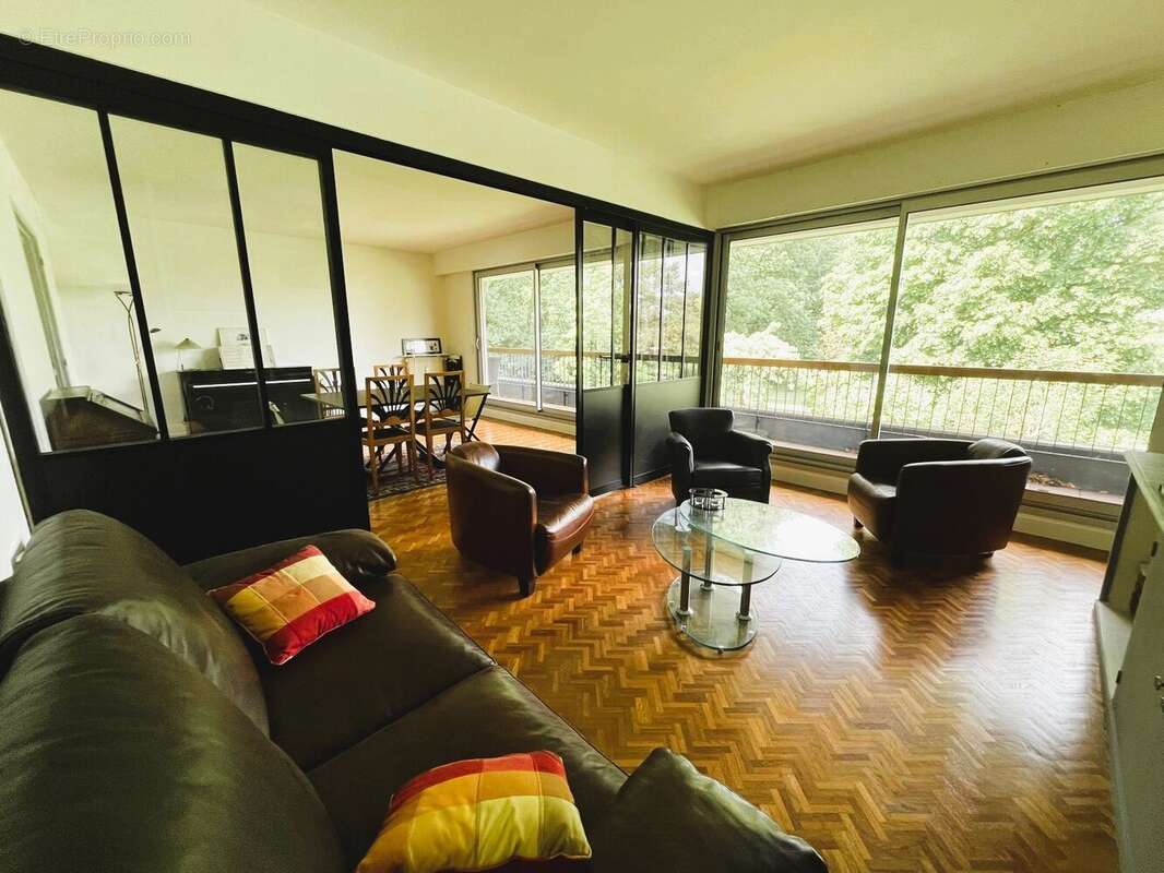 Appartement à RUEIL-MALMAISON