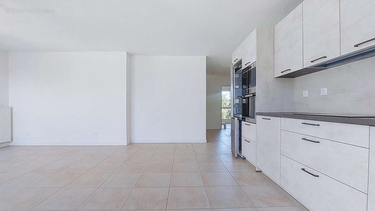 Appartement à CHASSIEU