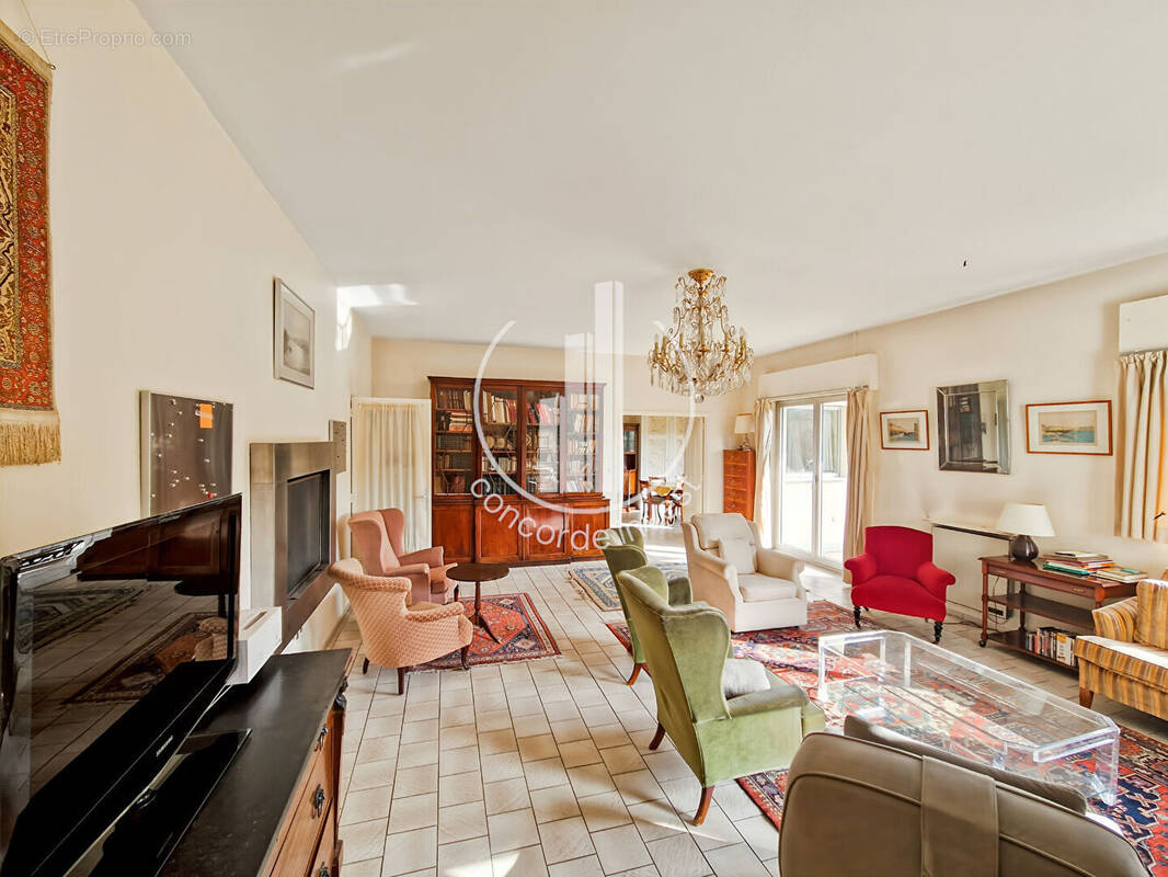 Appartement à SAINT-CLOUD