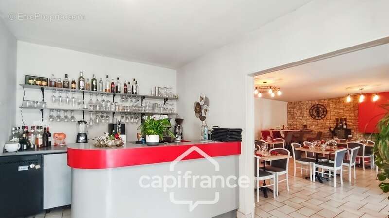 Fonds de commerce Hôtel-Restaurant à vendre CASTELJALOUX (47) - photo 8