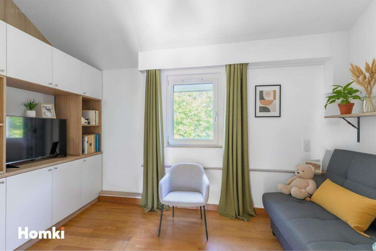 Appartement à SERAINCOURT