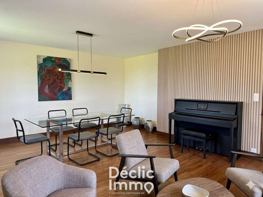 Maison avec studio indépendant et grandes dépendances  191 m² - photo 5