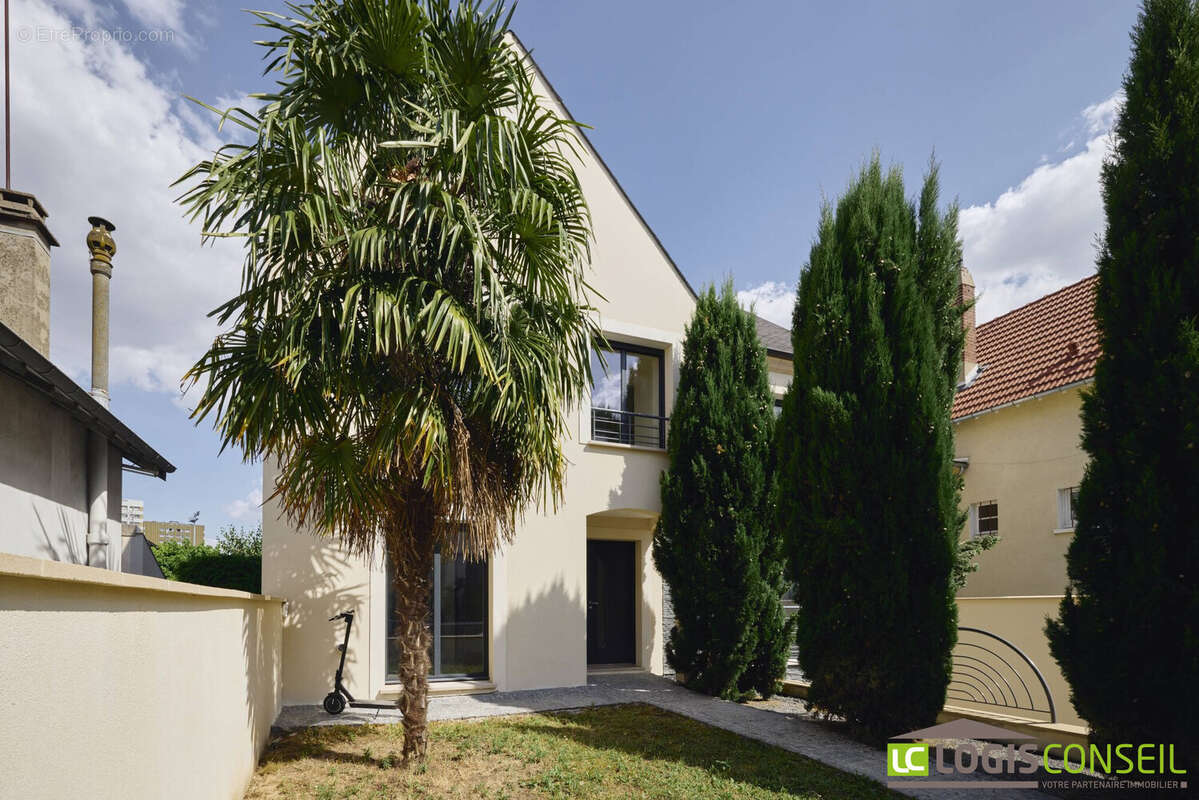 Maison à BOURG-LA-REINE