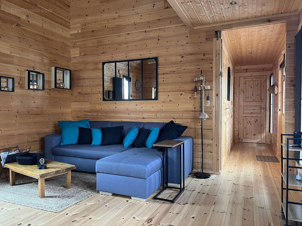 Maison à RANG-DU-FLIERS