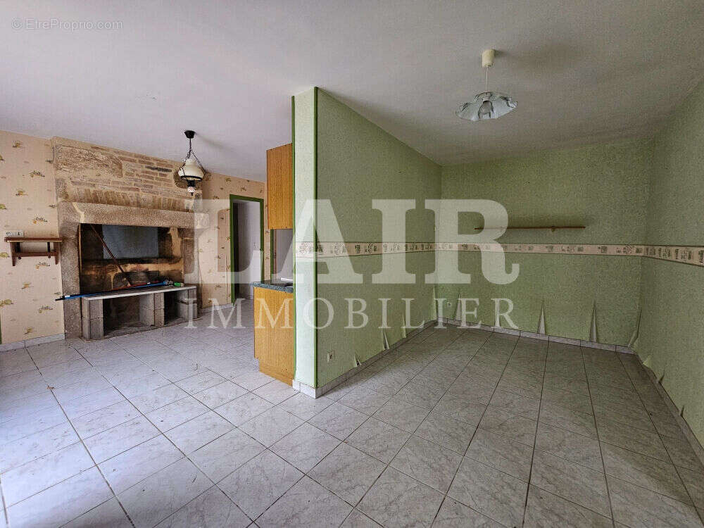 Maison à LA FERRIERE-BOCHARD