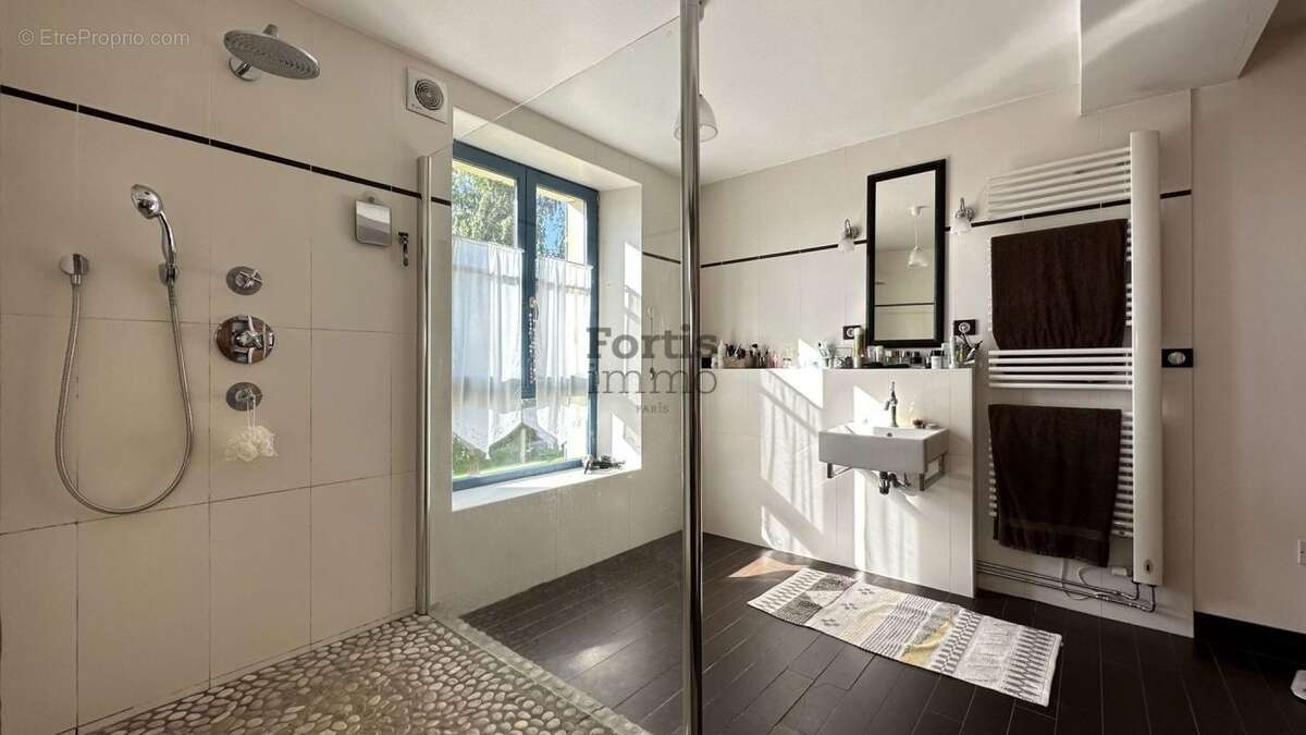 Maison à TORCY-EN-VALOIS