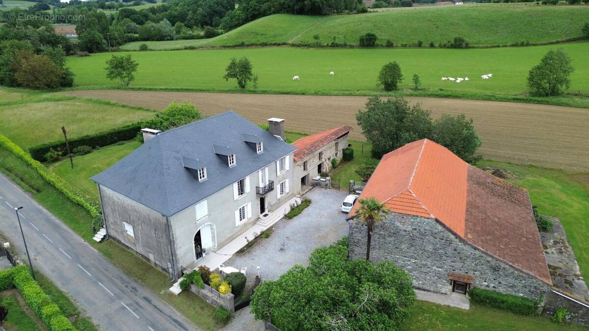 Maison à NARP