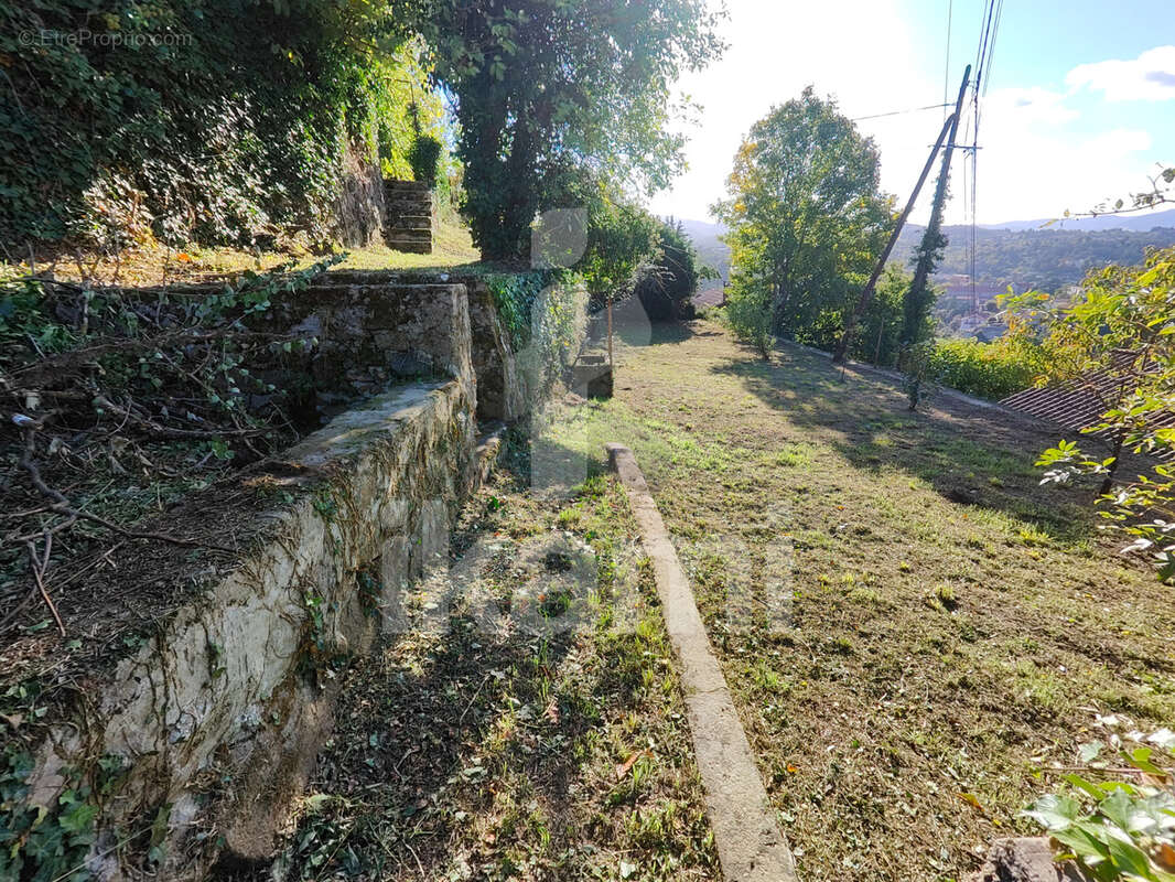Terrain à ANNONAY
