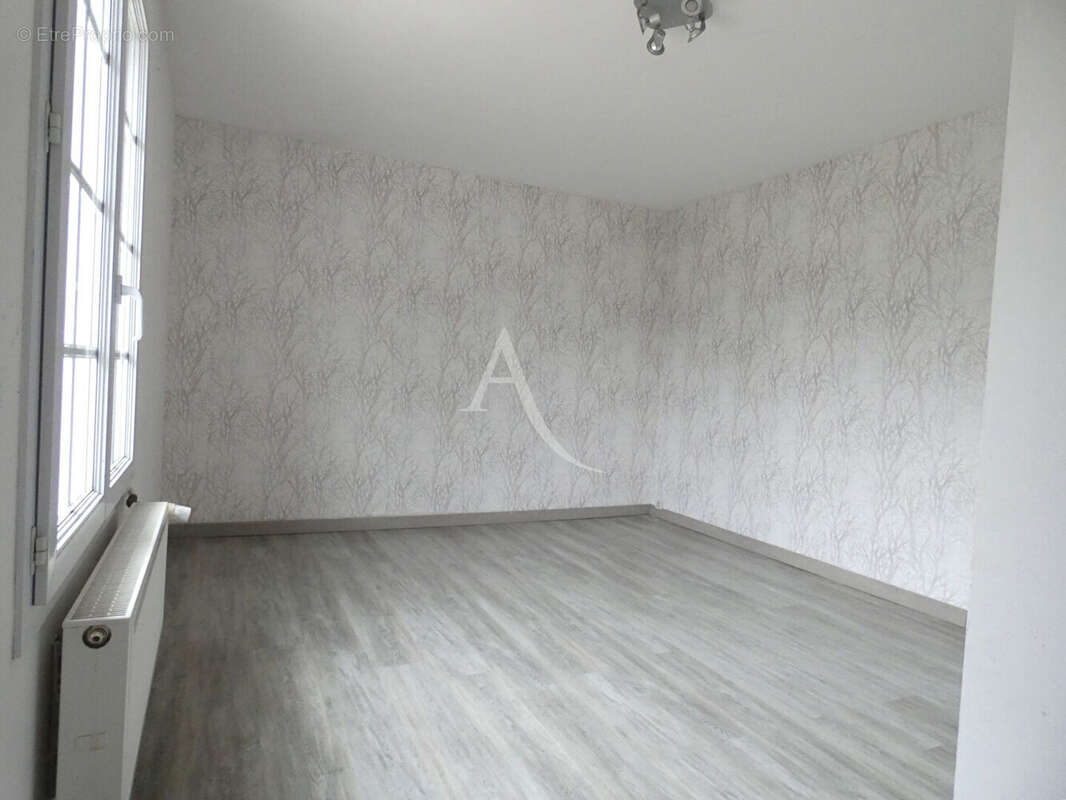 Maison à ASCHERES-LE-MARCHE