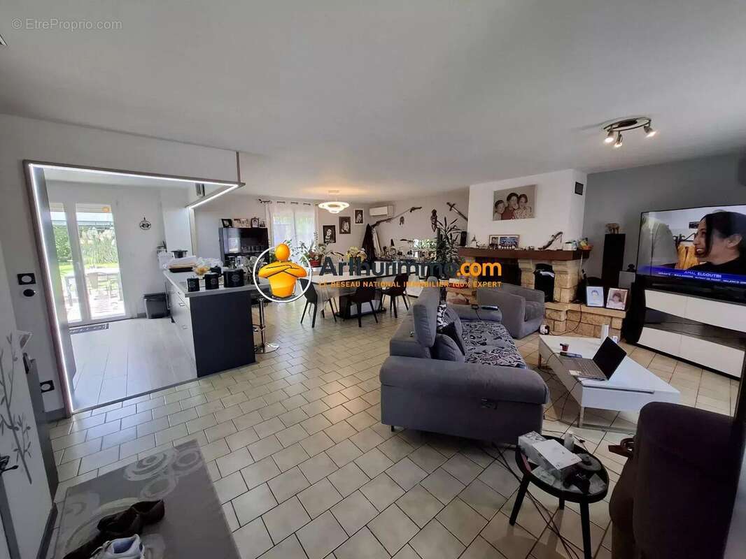Maison à CHEVRU
