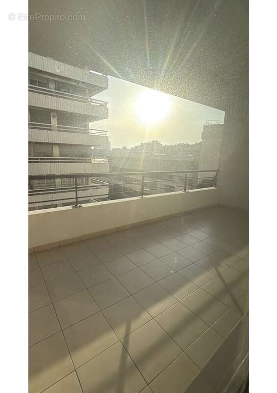 Appartement à MARSEILLE-7E
