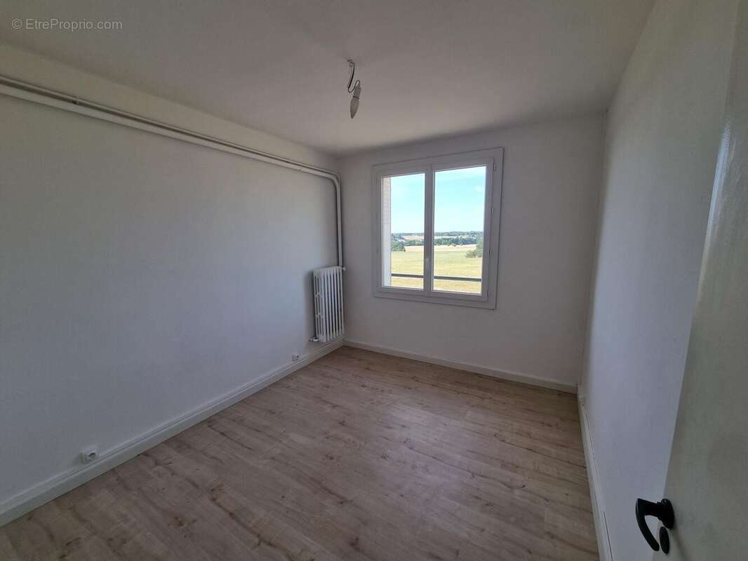 Photo 3 - Appartement à DESCARTES