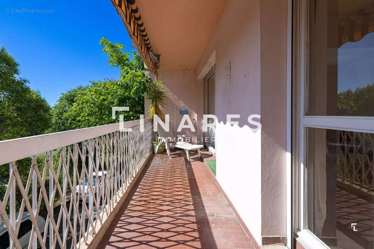 Appartement à MARSEILLE-9E