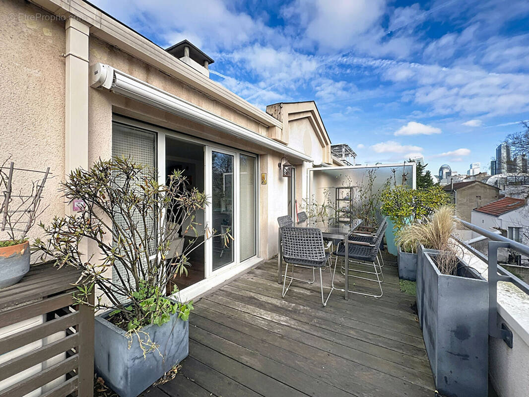 Appartement à SURESNES