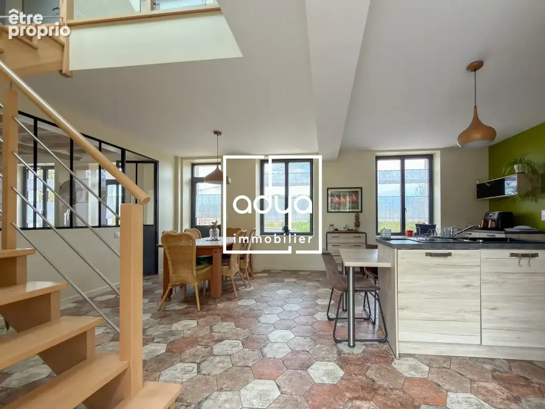 Maison 142 m² à La Suze-Sur-Sarthe  - photo 5