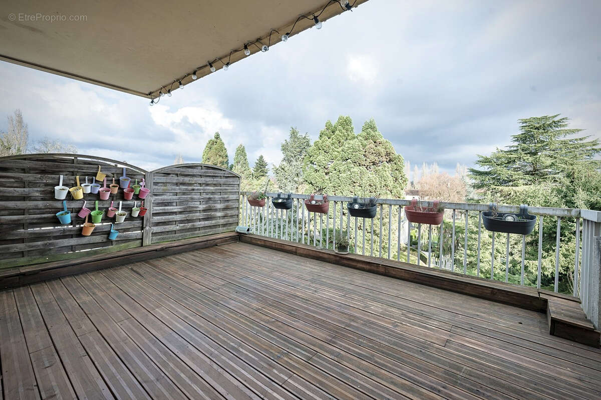 Appartement à LONGEVILLE-LES-METZ