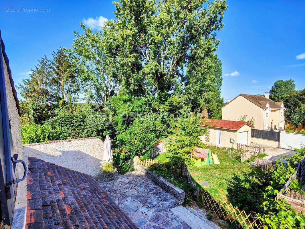 Maison à JOUARS-PONTCHARTRAIN