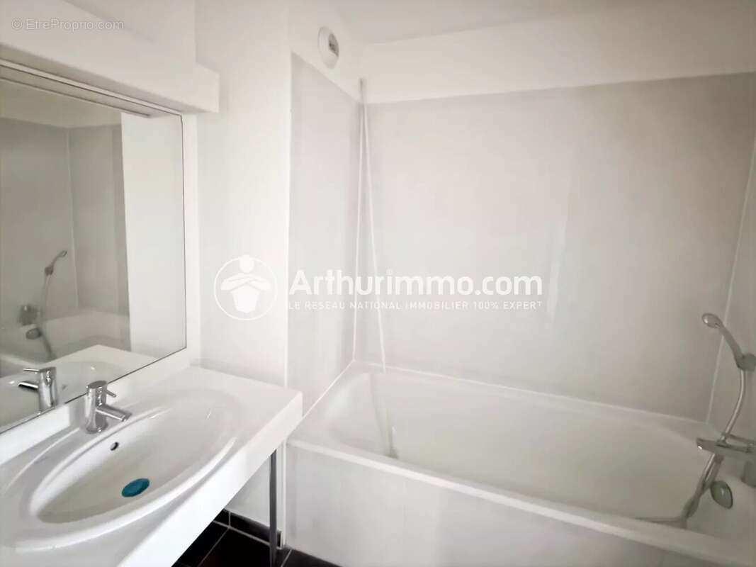 Appartement à CORBEIL-ESSONNES