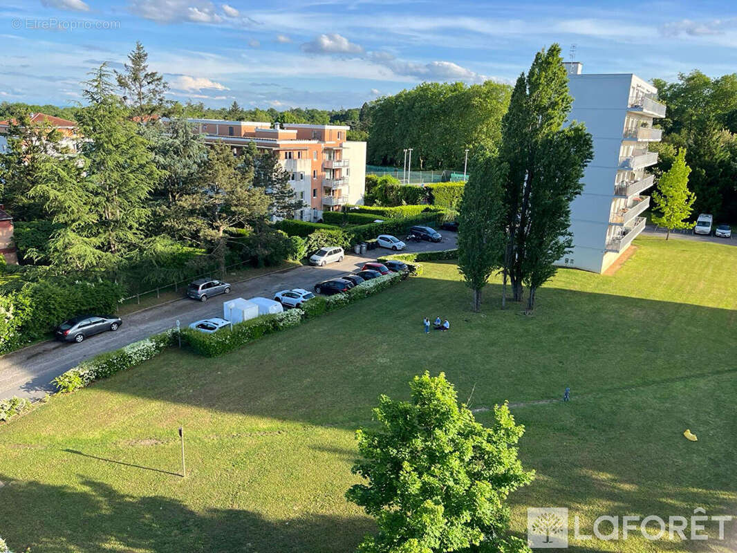 Appartement à OULLINS
