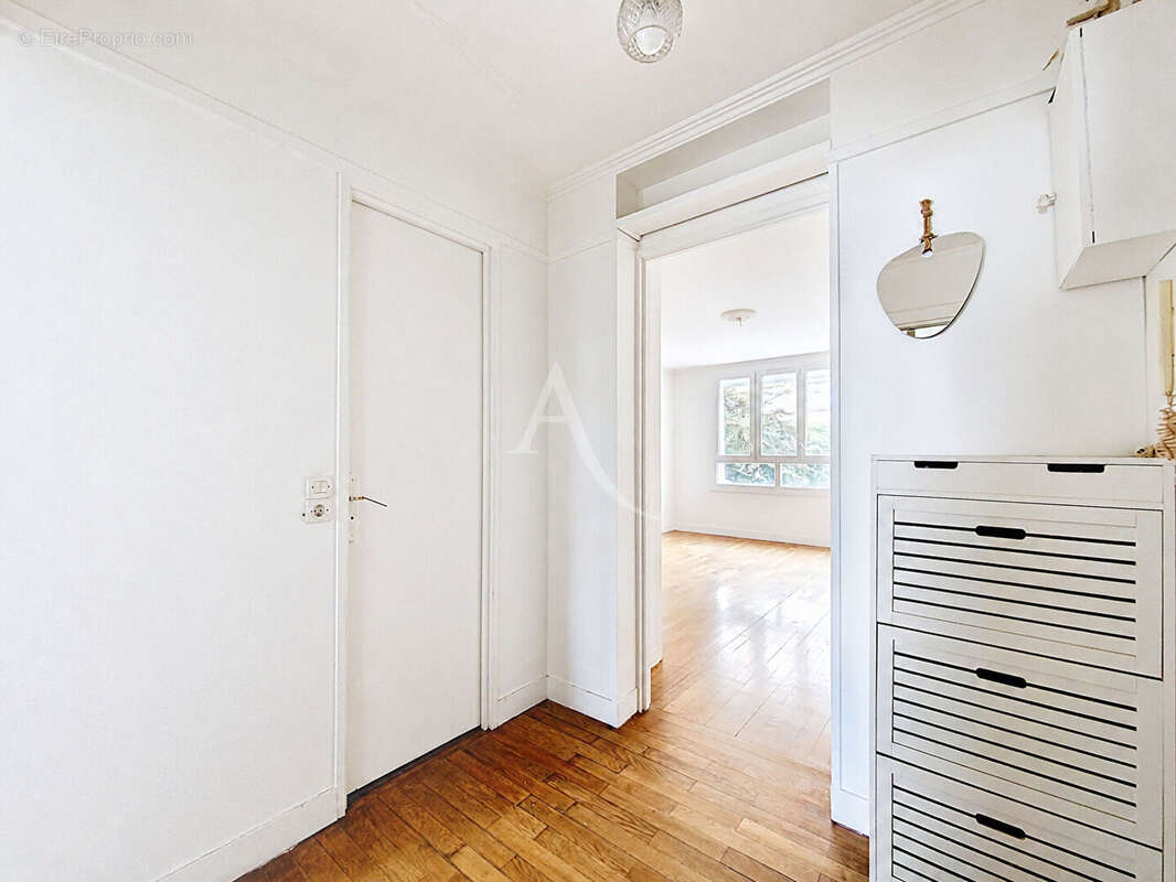 Appartement à RUEIL-MALMAISON