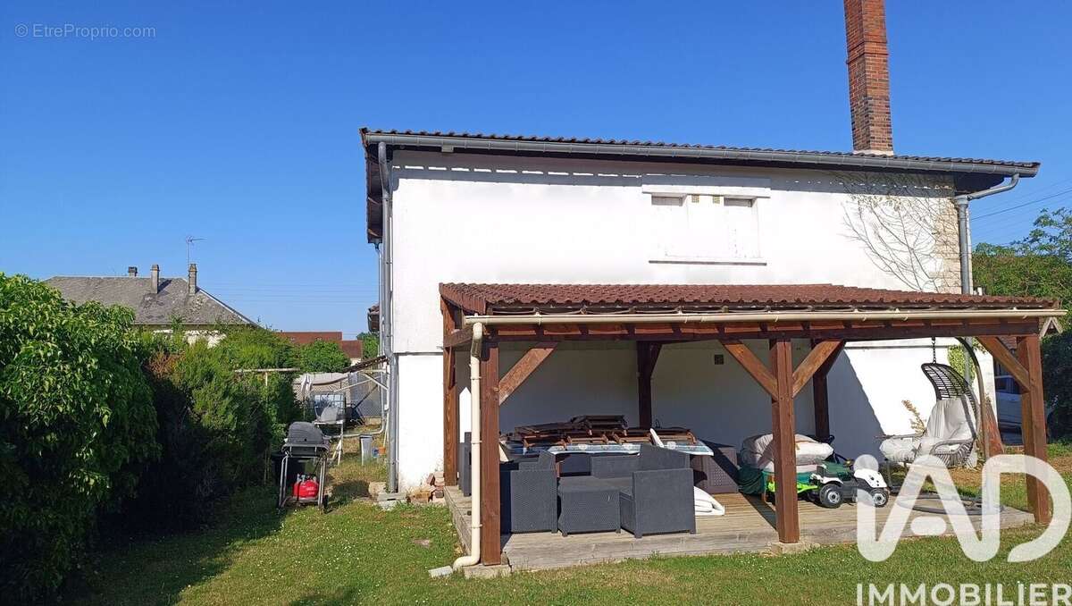 Maison 143 m² à Bonnard  - photo 4