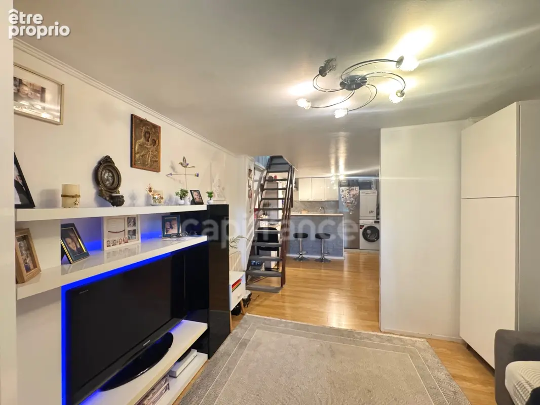 Grande VILLA de 12 pièces à vendre - 246 m² - Maison Familiale ou IMMEUBLE DE RAPPORT - 5 Appartements possible avec jardin et 4 - photo 15