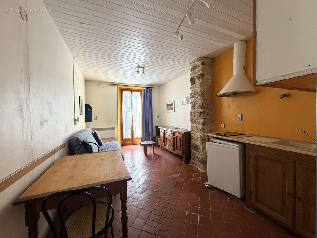 Villefranche-de-Conflent   Une maison de caractère au cœur d'un village chargé d'histoire - photo 15