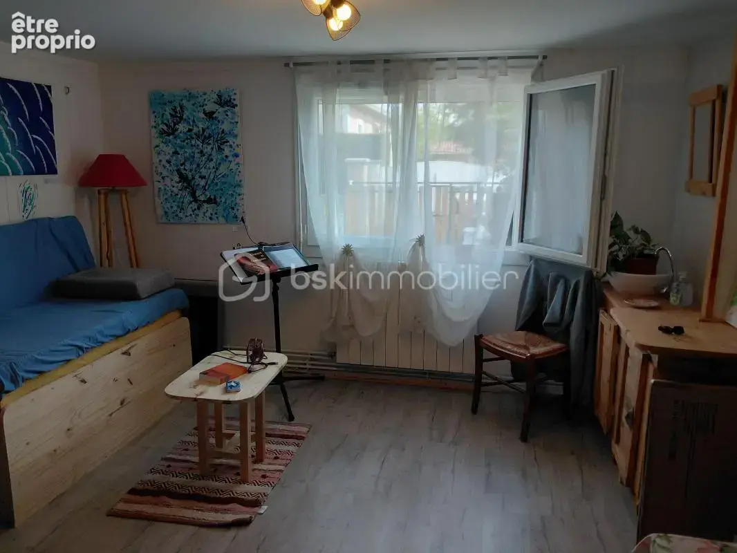 Belle opportunité familiale – 4 chambres, jardin et garage de 45 m² - photo 3