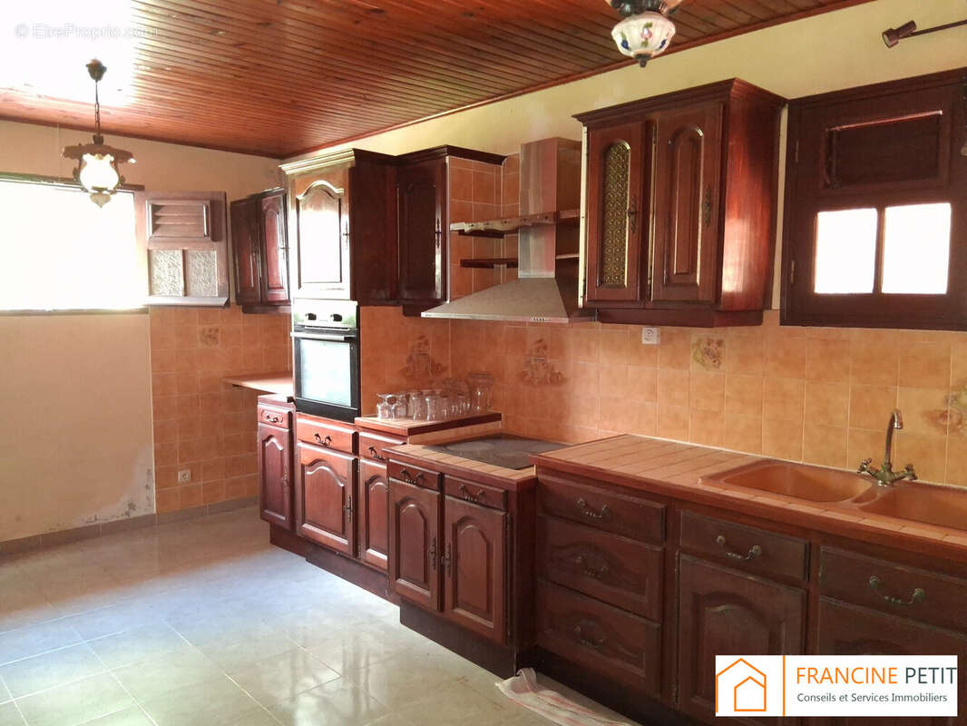 Maison à SCHOELCHER