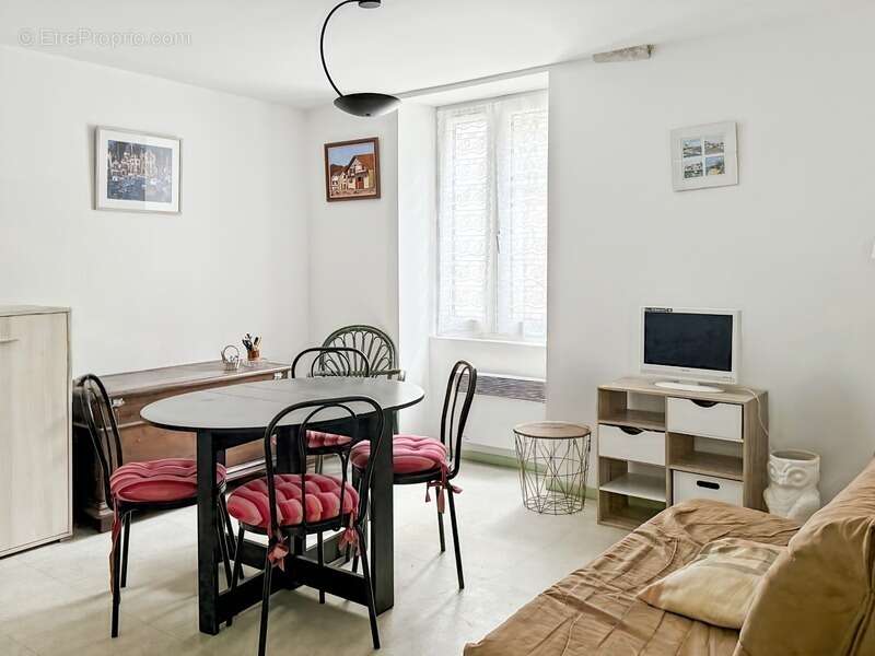 Appartement à CIBOURE