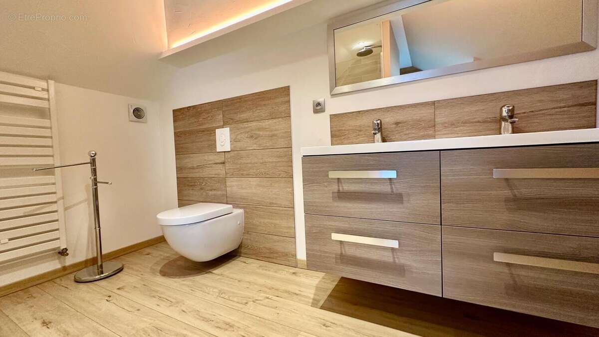 Photo 6 - Maison à MAISONSGOUTTE