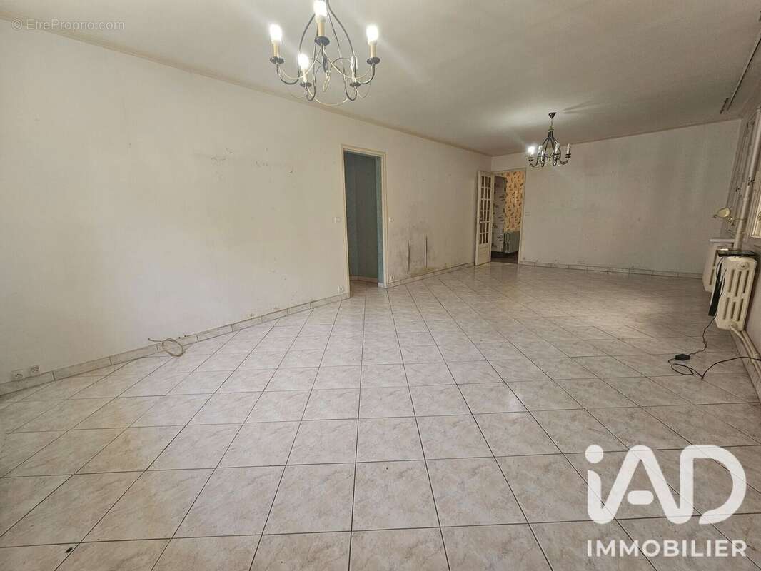 Maison 150 m² à Charleville-Mezieres  - photo 9