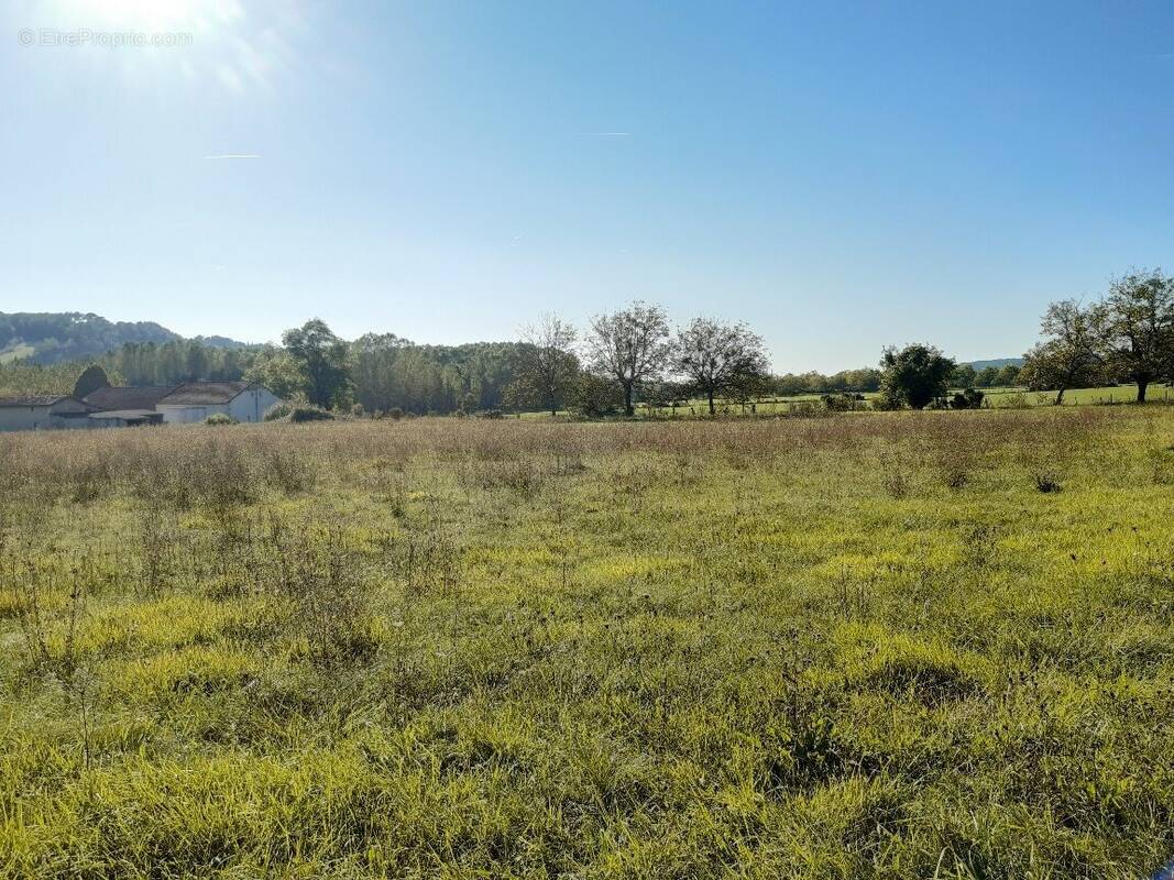 Terrain à PERIGUEUX