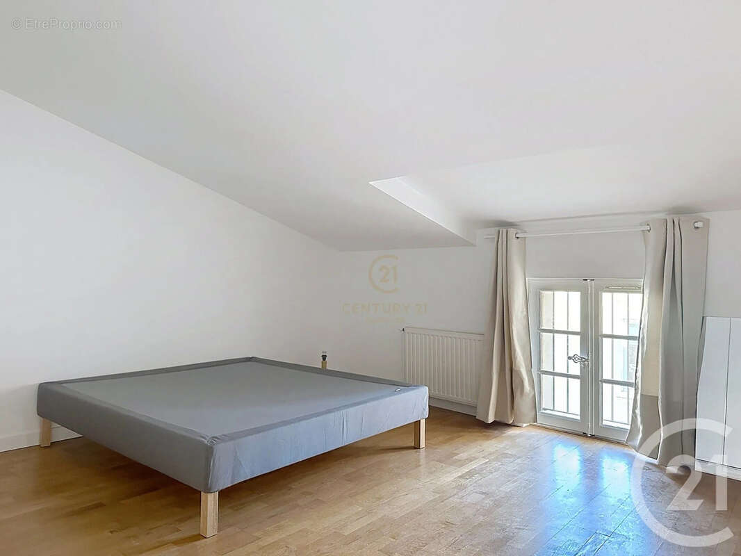 Appartement à CHARLY