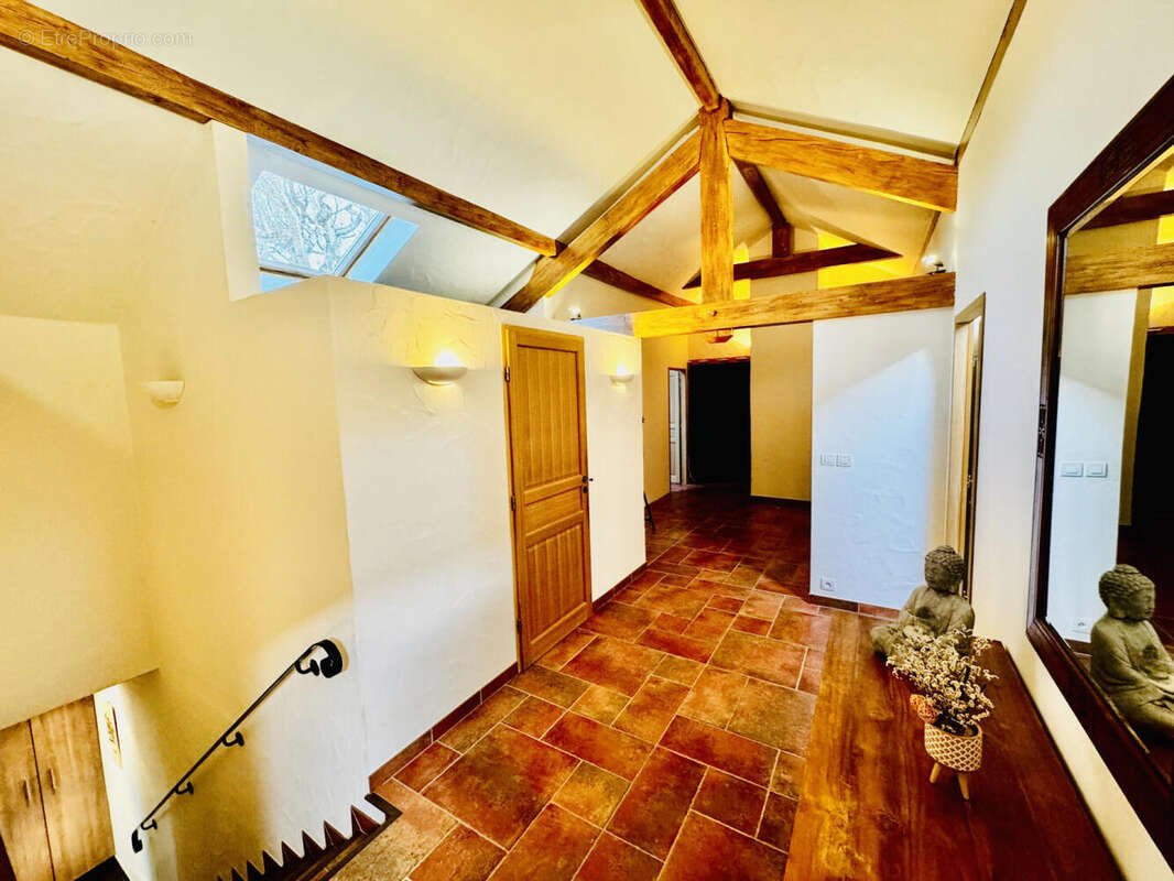 hall étage (2) - Maison à FRANGY