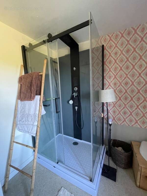 Maison à SAINTE-FEYRE