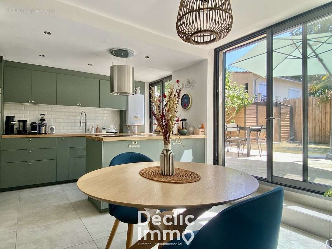 Appartement T3 dans le centre-bourg de Floirac - photo 5
