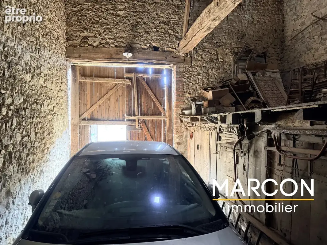 Maison à rénover avec grange attenante - photo 23