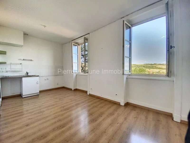 Appartement à SAINT-LAURENT-D&#039;OINGT