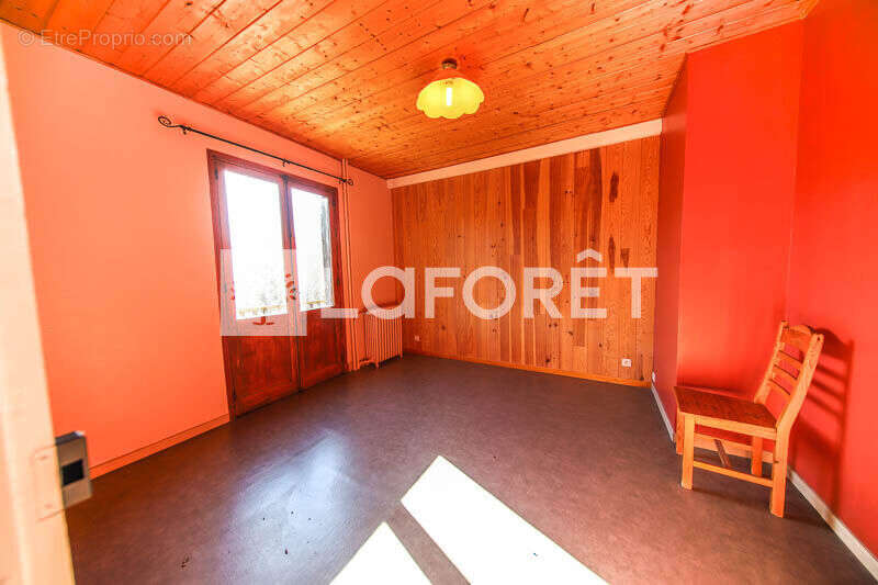 Maison type 30 - 8800m² de terrain - embrun - 30 pièces - photo 9